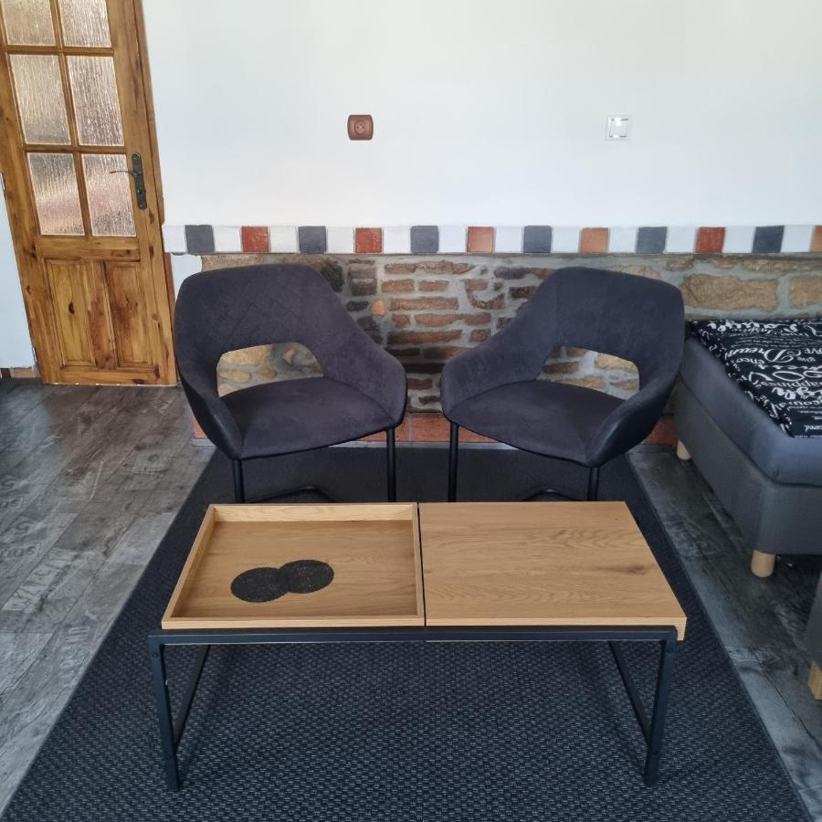 Vila Lucia - Apartman 2 Plzeň Extérieur photo